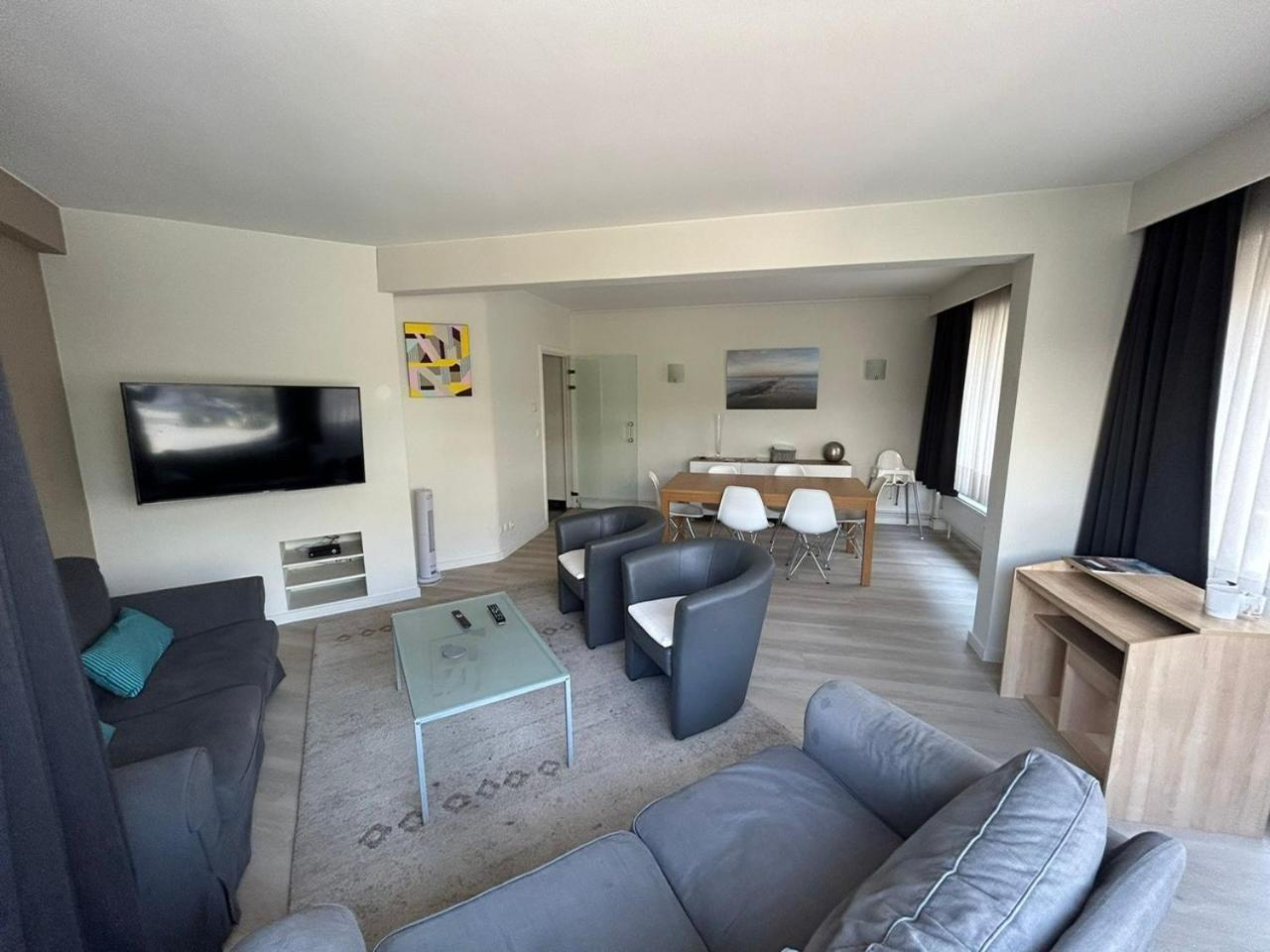 3 Bedroom Apartment Nearby The Sea Oostende Ngoại thất bức ảnh